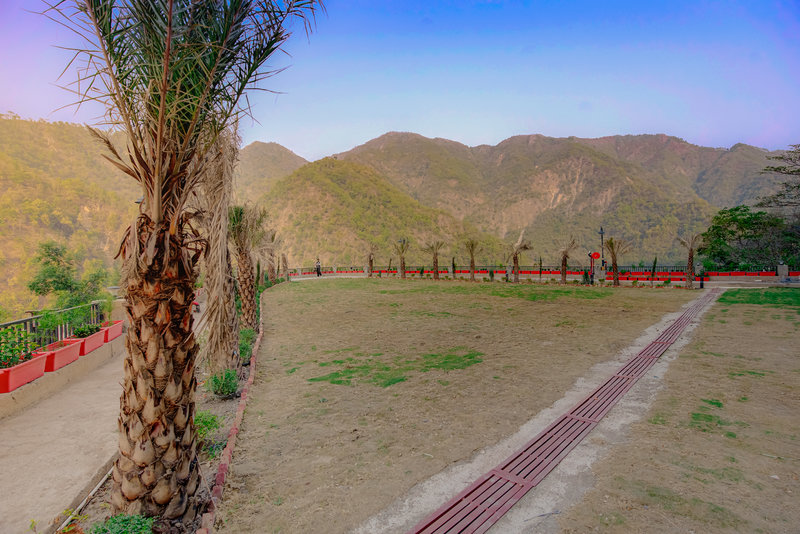 Banquet Hall and Lawn for Weddings and Events at Kamlodabhavi Resort Rishikesh
