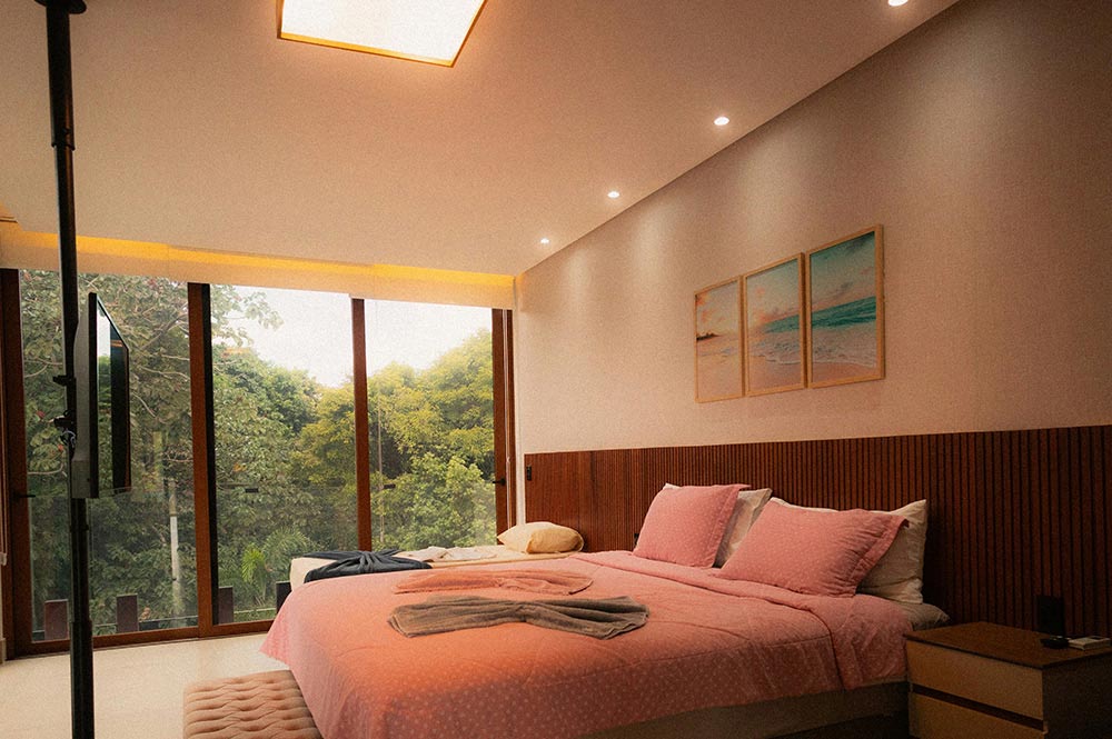 Honeymoon Suite With Private Pool and Garden